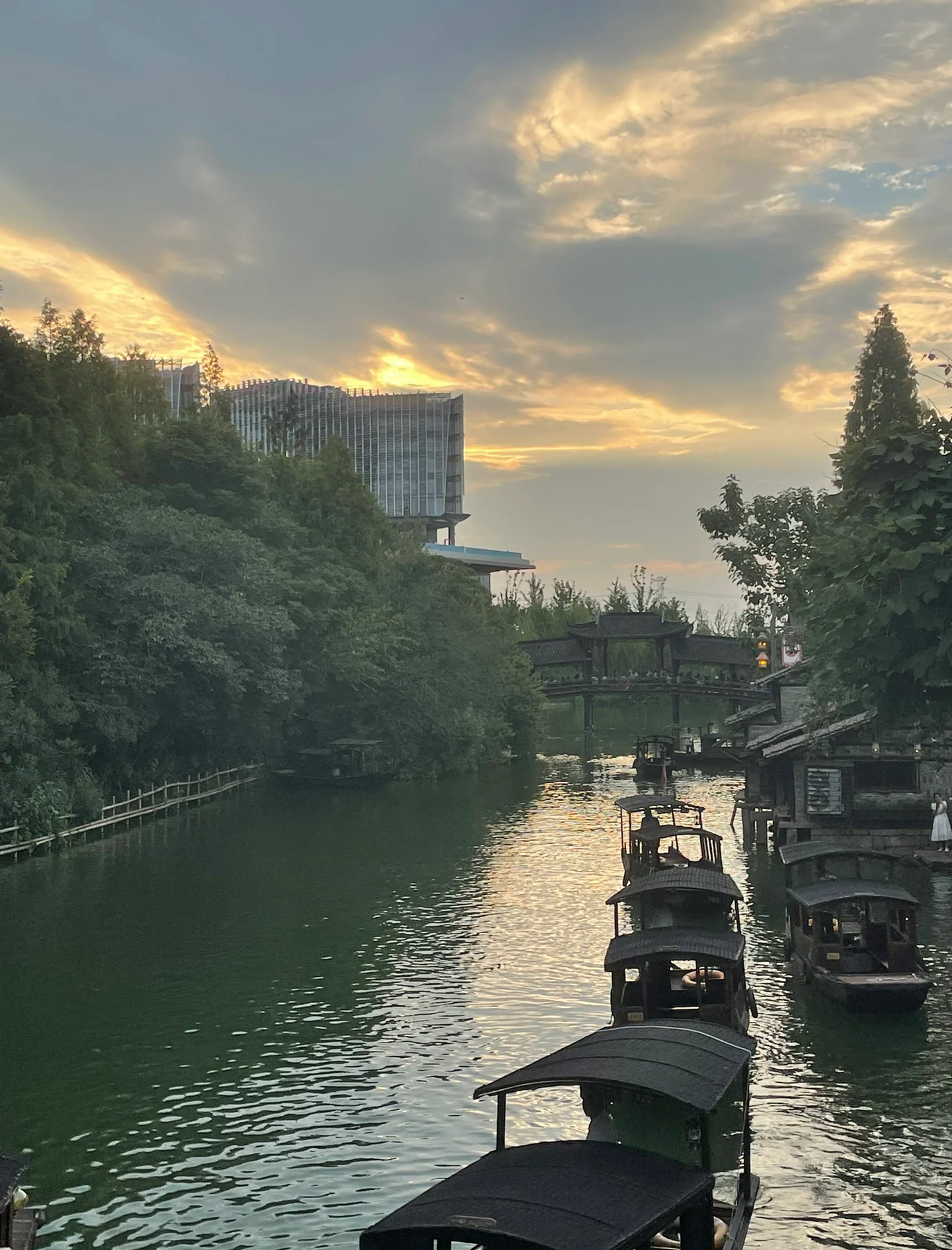 乌镇旅游攻略自由行(乌镇旅游攻略自由行最佳线路乌镇旅游官方网站)-第2张图片