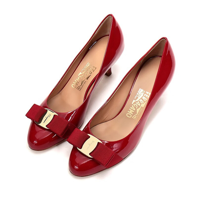 前十奢侈高跟鞋品牌/高跟鞋奢侈品牌排名榜前十名-第3张图片