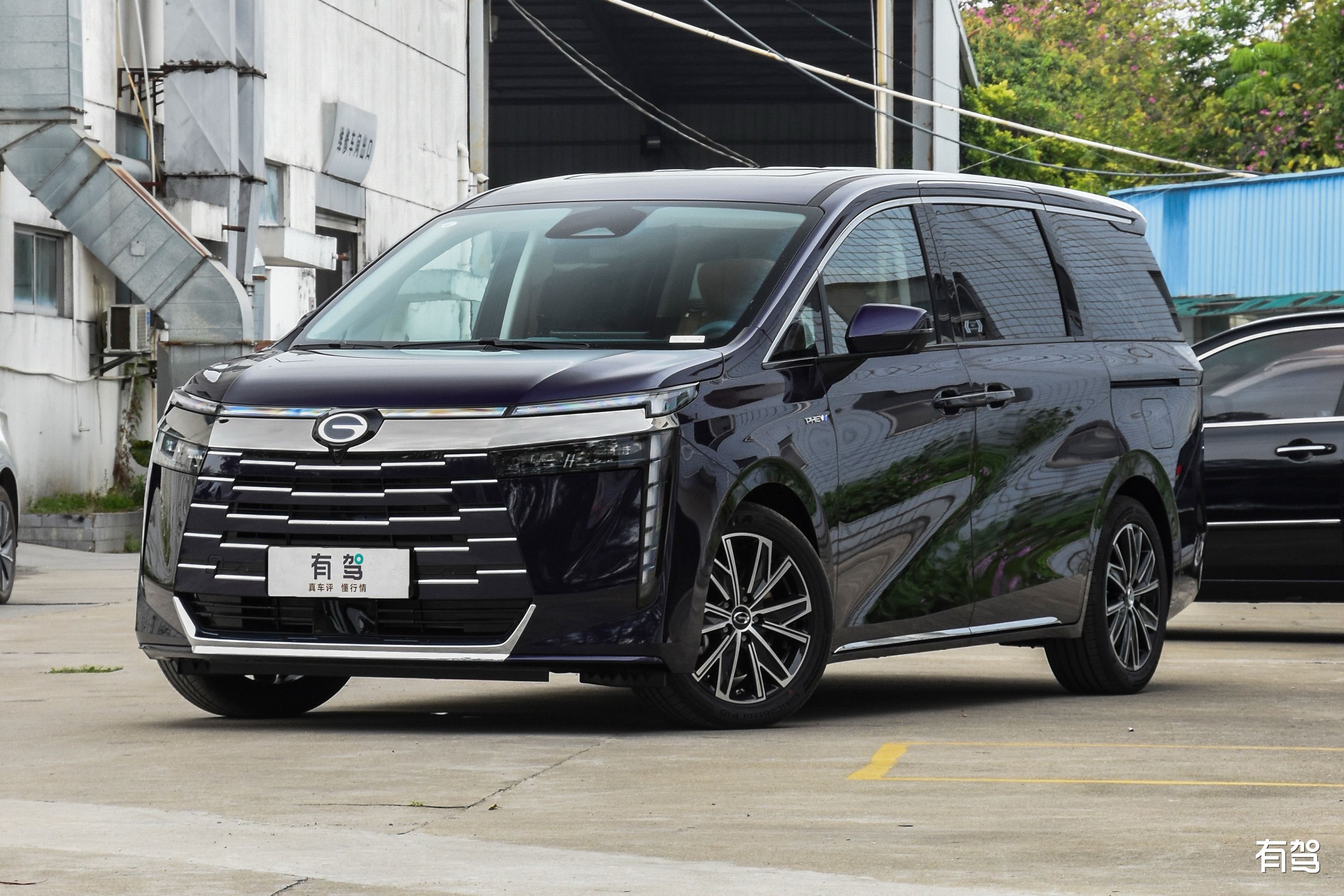 商务车排名榜前十名(纯电7座商务车排名榜前十名)-第1张图片