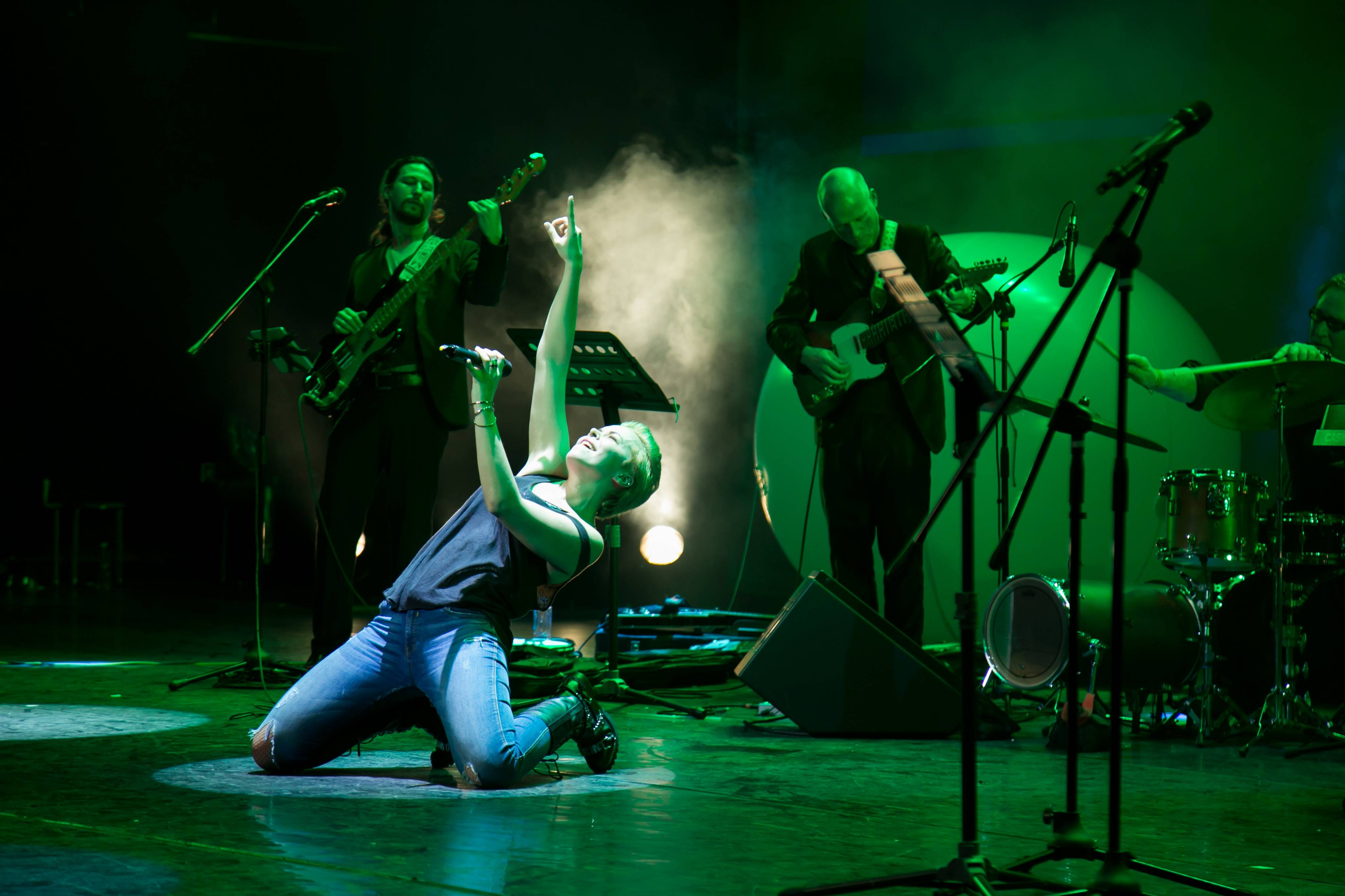 【美国流行音乐排名,美国流行音乐排名榜叫什么别称】-第2张图片